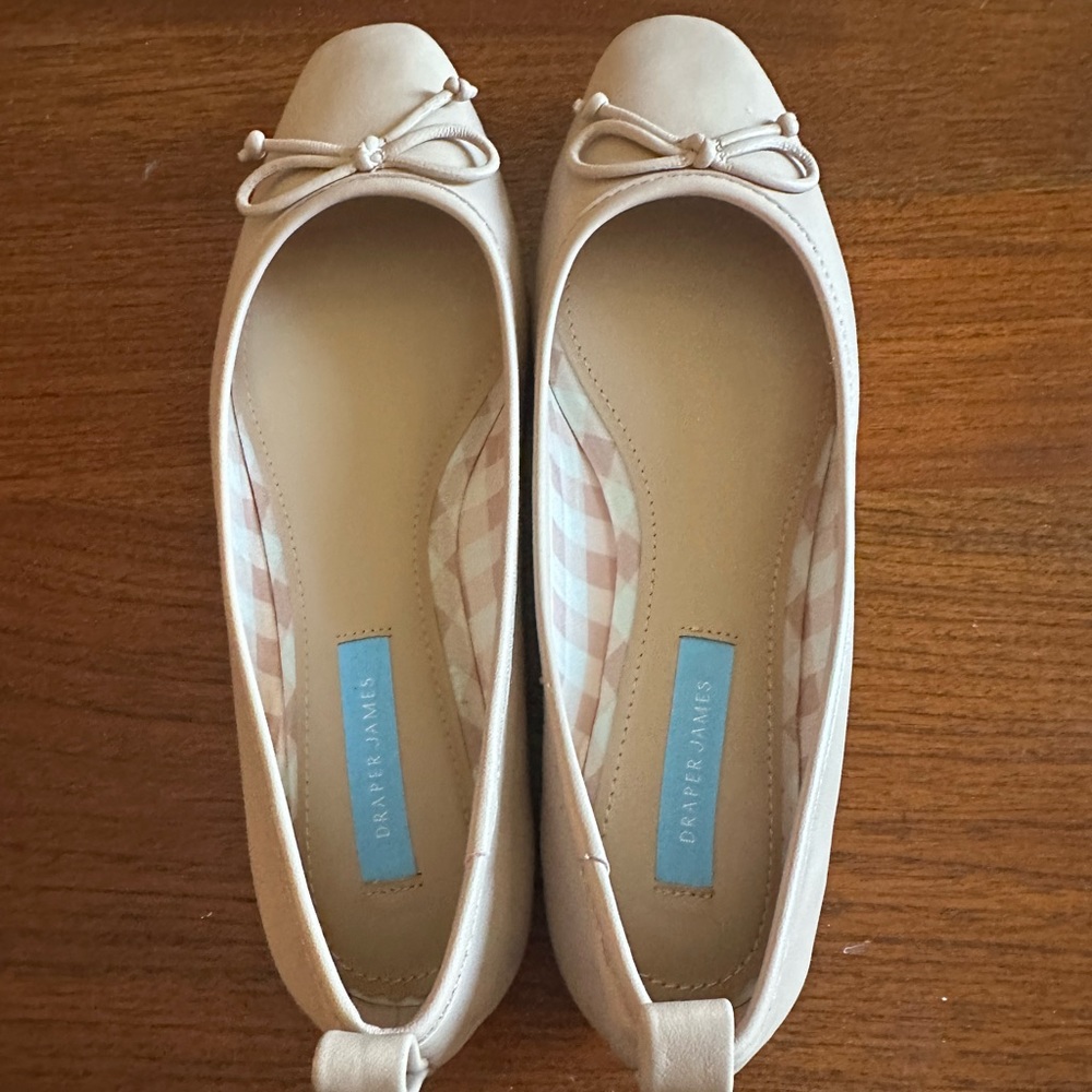 Draper James Ballerina Flats - New - size 6.5..Only been tried on by me
